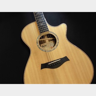 Taylor CUSTOM GCce Lutz Spruce / Figured Laurel Wood【美品中古 !! 】【2022年製】