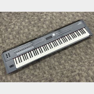 Roland RD-2000【ケース付属】