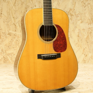 Martin HD-28 LSV Adirondack Spruce