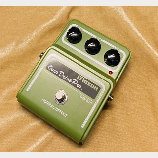 Maxon OD-820 OverDrive Pro アダプター付き　美品！ Amazon | Maxon ギターエフェクター Overdrive Pro OD820