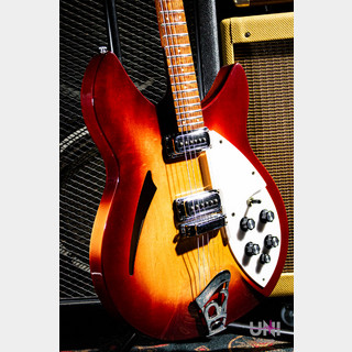 RickenbackerModel 330 Fireglo / 1992