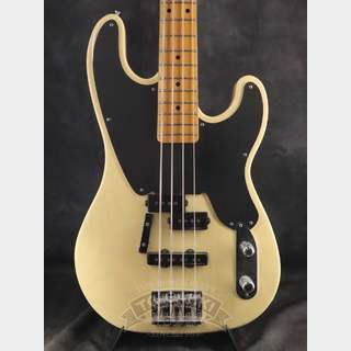 フレットレスベース　セルバPJタイプ 新品弦に張替え❣️メンテナンス済み フレットレスベース セルバPJタイプ 新品弦に張替え❣️メンテナンス