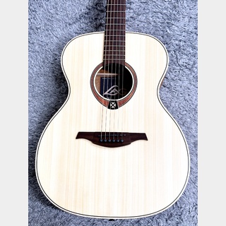 LAG Guitars T70A Natural Audtrium  -Tramontane 70-