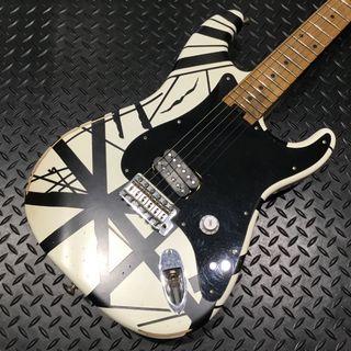 EVH Striped Series '78 Eruption【泉南店20周年ギターフェア！】