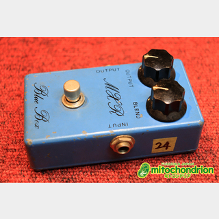 MXR Blue Box オクターブファズ スクリプトロゴ（変換プラグ付き） MXR Blue Box オクターブファズ スクリプトロゴ（変換プラグ付き）