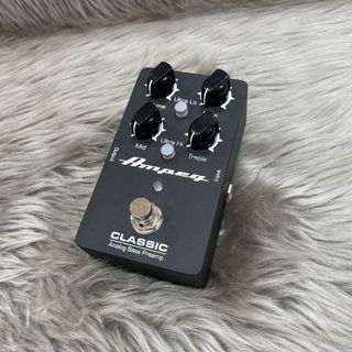 Ampeg CLASSIC コンパクトエフェクター ベースプリアンプ