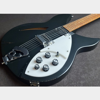 Rickenbacker 330 Jetglo