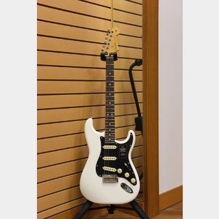 Fender Player II Stratocaster Rosewood Fingerboard / Polar White 