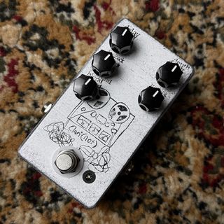 最終値下げ!激レア! mid-fi electronics overdrive Mid-Fi Electronics Overdrive」ミュージシャンのビルダーが作る個性派