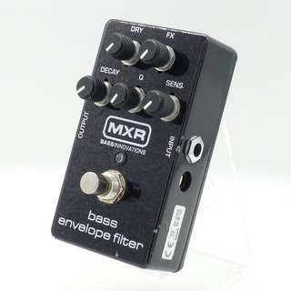 MXR \M82 Bass Envelope Filter