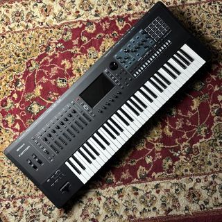 Roland FANTOM-6