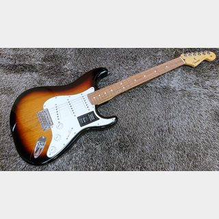 Fender Player Stratocaster, Pau Ferro Fingerboard, 3-Color Sunburst