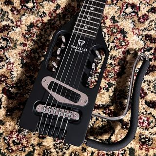 Traveler Guitar Ultra-Light Electric Black【現物画像】