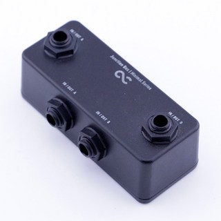 ONE CONTROL【USED】 Minimal Series Pedal Board Junction Box