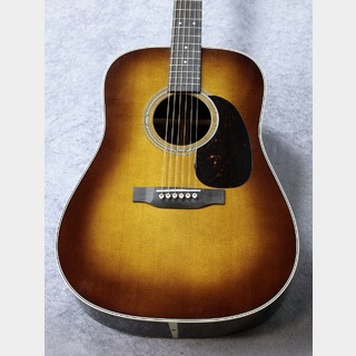 Martin 【2025年新仕様個体】D-28Standard Ambertone #2915443【無金利キャンペーン・送料当社負担】