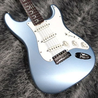 FenderFSR Collection Traditional Late 60s Stratocaster Ice Blue Metallic