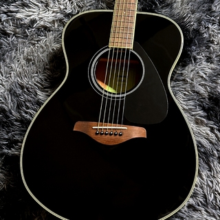 YAMAHA FS820 BL (Black) 【定番ビギナー向けアコギ】【通販限定 クリップチューナー/ピック サービス!】